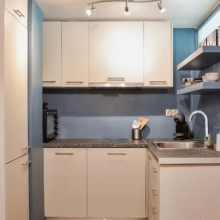 Sweet Flora 35sqm Homm In Glyfada 4ppl Apartment