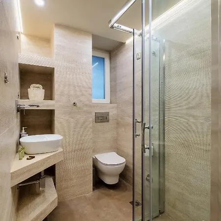 Sweet Flora 35sqm Homm In Glyfada 4ppl